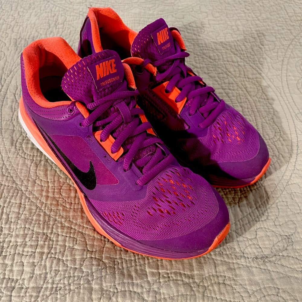 Women’s Nikes